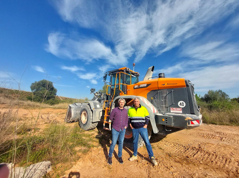 New Doosan Wheel Loader in Ceramic Floor Tile Industry